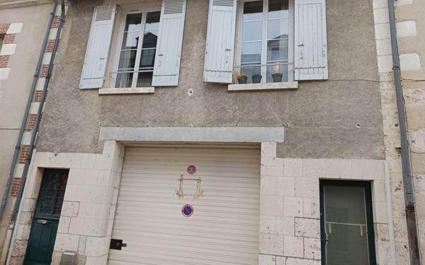 Maison à vendre    2 pièces •  Blois