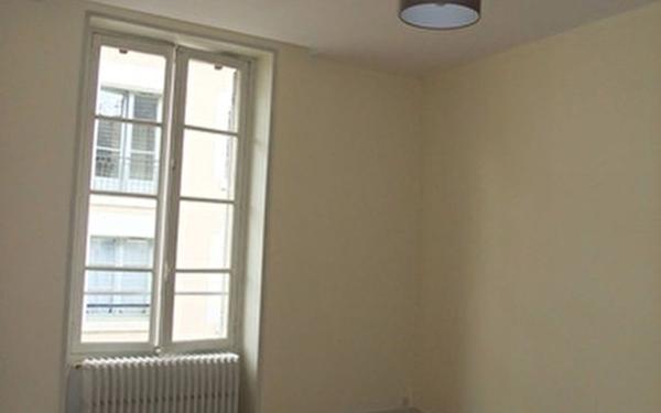 Maison à vendre    2 pièces •  Blois