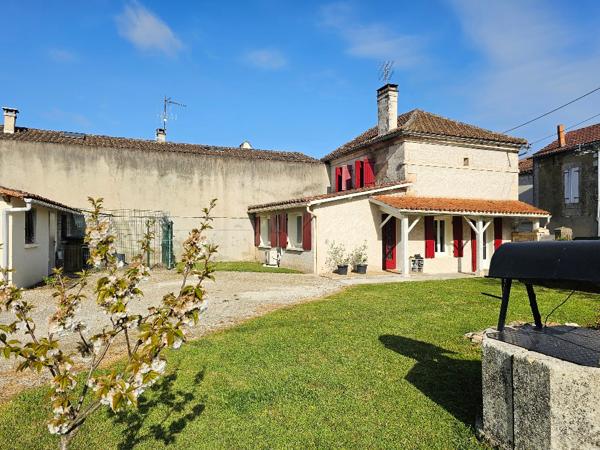 Maison La Couronne 4 pièce(s) 89 m2