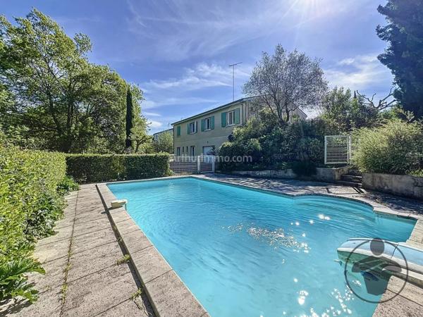 Vente Maison 6 pièces 151 m2 à Montguyon