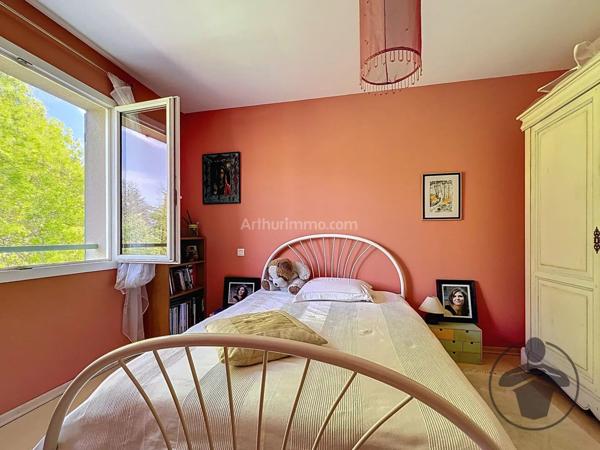 Vente Maison 6 pièces 151 m2 à Montguyon