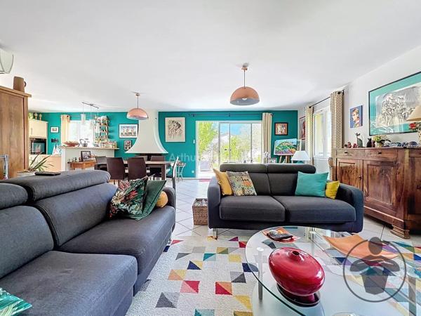 Vente Maison 6 pièces 151 m2 à Montguyon