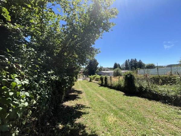 Immeuble à vendre |  Bourganeuf |  263 m²