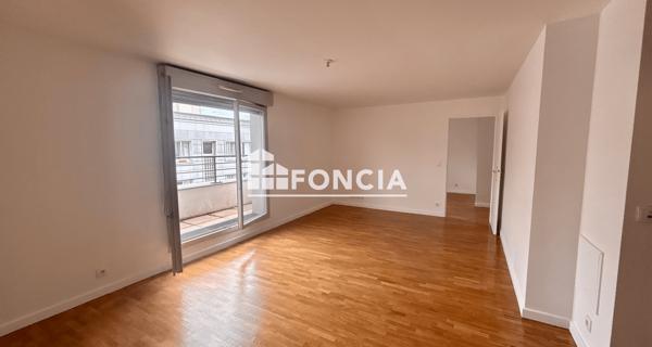 À vendre Appartement 2 pièces 54.2 m² - Paris 75019