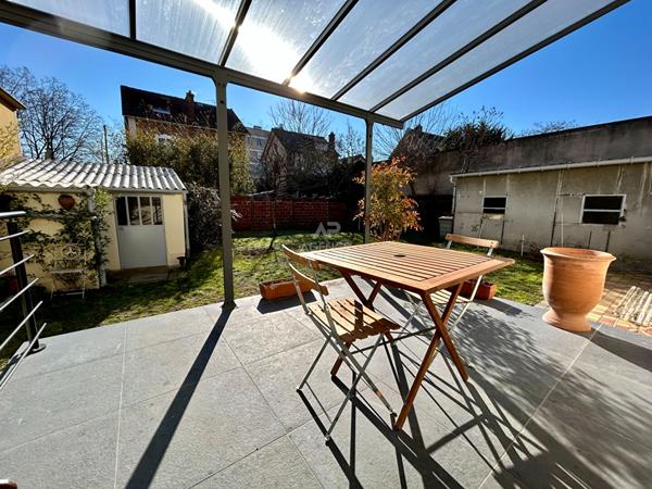Maison Poissy 5 Pièces 3 chambres €515 000 ** - Référence 7919