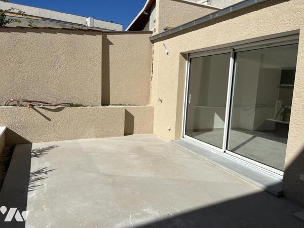 MEXIMIEUX CENTRE-VILLE - APPARTEMENT NEUF T4 (RDC) - avec terrasses et parkings