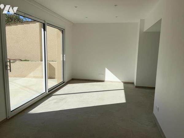 MEXIMIEUX CENTRE-VILLE - APPARTEMENT NEUF T4 (RDC) - avec terrasses et parkings