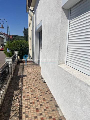 Maison 4 pièce(s) 2 chambre(s) 82 m²