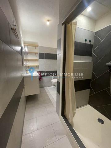 Maison 4 pièce(s) 2 chambre(s) 82 m²