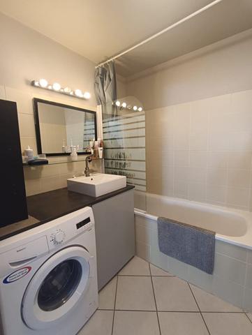 SETE - Appartement T3 de 66M² avec stationnement privatif et exterieur...