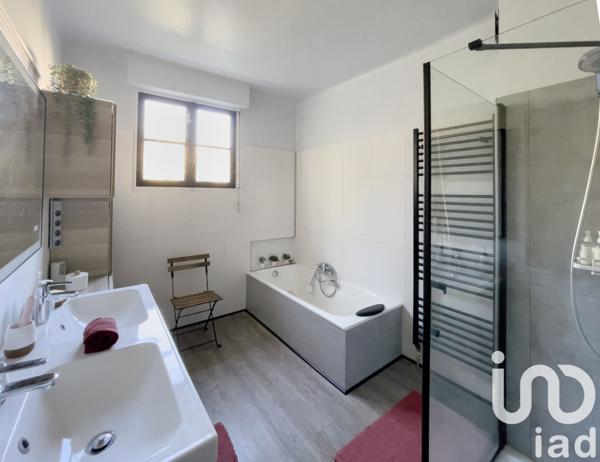 Maison à vendre 6 pièces 171 m² Lagny-sur-Marne