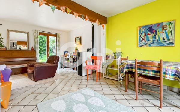 Maison à vendre    5 pièces •  Angerville-la-Campagne