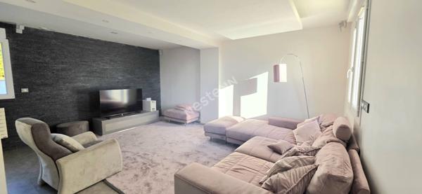 Saint-Witz, Maison pleine de charme contemporaine dans un cadre recherche