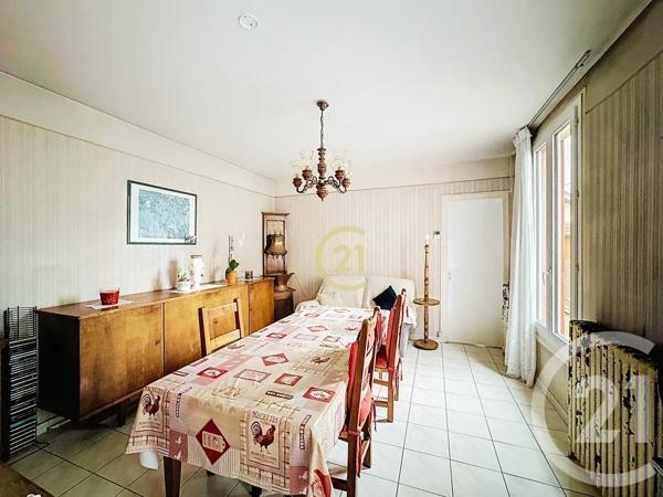 Appartement F3 à vendre  3 pièces - 69,20 m 2   NOISY LE SEC  - 93
