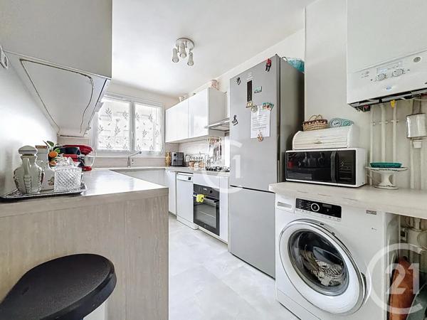 Appartement F3 à vendre  3 pièces - 69,20 m 2   NOISY LE SEC  - 93