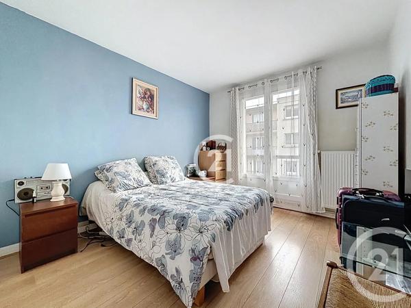 Appartement F3 à vendre  3 pièces - 69,20 m 2   NOISY LE SEC  - 93