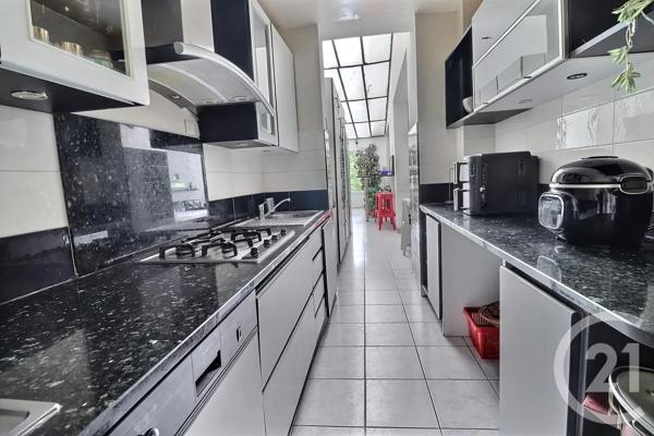 Maison à vendre  10 pièces - 200 m 2   NOISY LE SEC  - 93