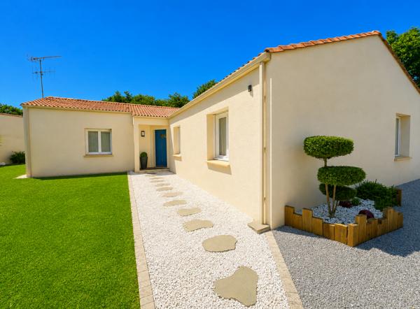 Maison de plain-pied de 154 m2 + 25m2 Toutes les caractéristiques