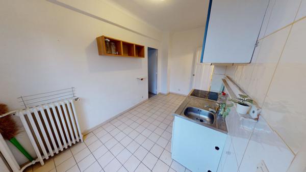 A vendre, 2 pièces + Terrasse, Mairie des Lilas