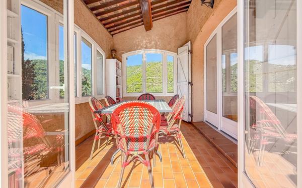 Maison à vendre    4 pièces •  Drap