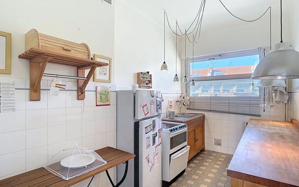 Appartement à vendre    2 pièces • 48,53 m2 Nice