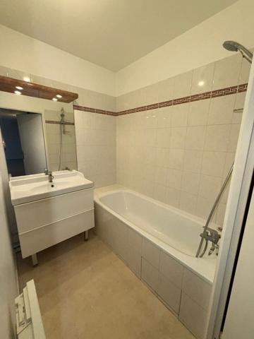 T3 MEUBLE LIEUSAINT 69.88m2