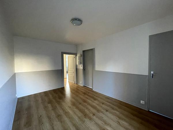 APPARTEMENT T2 ARGENTON SUR CREUSE