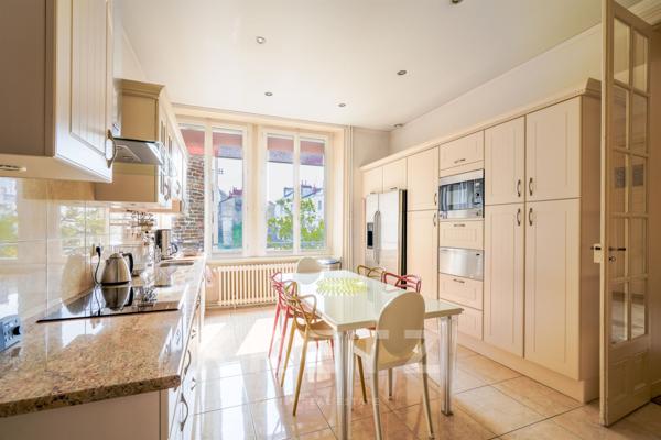 Appartement d'exception – 307 m² – Quartier prestigieux de Nantes.