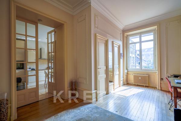 Appartement d'exception – 307 m² – Quartier prestigieux de Nantes.