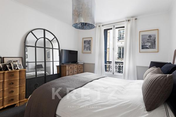 Appartement familial avec vue imprenable sur le Moulin Rouge