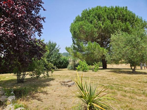 Secteur PUYMIROL : Maison 5 pièce(s) 120 m2 - Garage - Piscine - Jardin