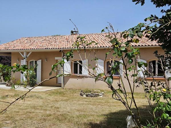 Secteur PUYMIROL : Maison 5 pièce(s) 120 m2 - Garage - Piscine - Jardin