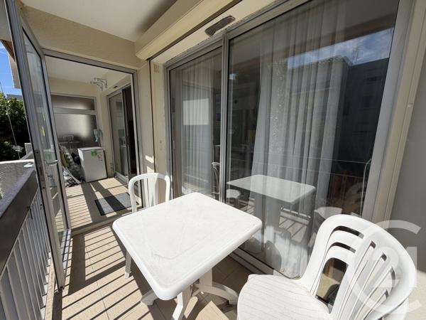 Appartement Studio à vendre  1 pièce - 28,32 m 2   ST GEORGES DE DIDONNE  - 17