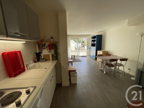 Appartement Studio à vendre  1 pièce - 28,32 m 2   ST GEORGES DE DIDONNE  - 17