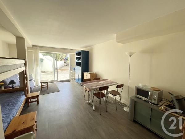 Appartement Studio à vendre  1 pièce - 28,32 m 2   ST GEORGES DE DIDONNE  - 17