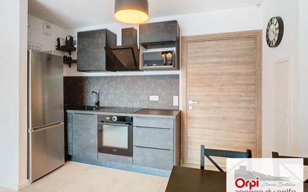 Appartement à louer    2 pièces •  Albitreccia