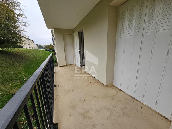 Appartement Beynes 5 pièce(s) - Pour les amateurs de travaux