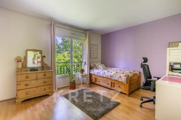 Maison familiale de 218 m² au cœur d'un parc privé