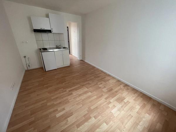 Location Appartement 2 pièces 29 m2 à Saint-Quentin