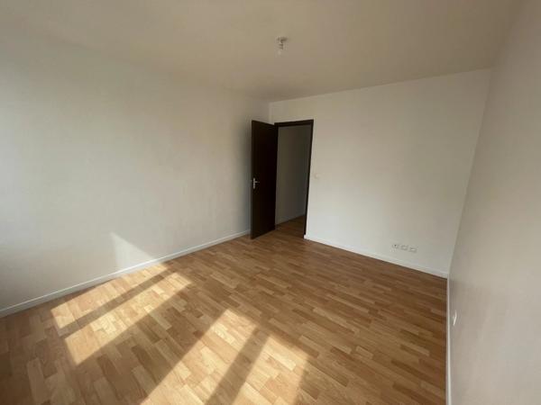 Location Appartement 2 pièces 29 m2 à Saint-Quentin