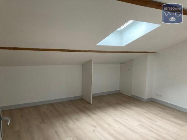 Appartement à louer 4 pièces 75.08m²
