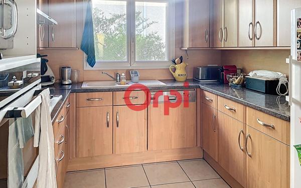 Maison à vendre    5 pièces •  Sommières