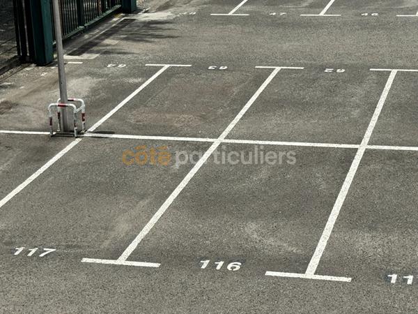 Vente
                Appartement27 m² - 1 Pièce -
                    LE GOSIER (97190)