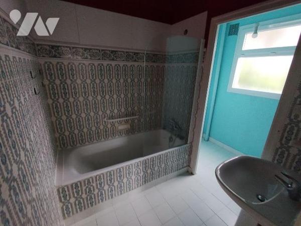 Appartement à vendre à Brest (29200) en Finistère (29)

Dans un quartier calme bel appartemen...