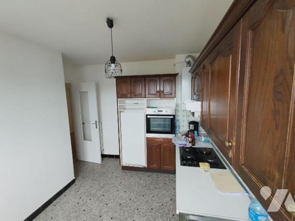 Appartement à vendre à Brest (29200) en Finistère (29)

Dans un quartier calme bel appartemen...