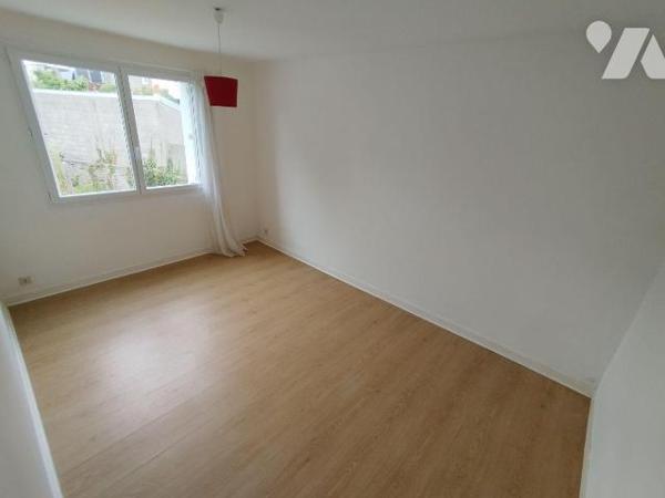 Appartement à vendre à Brest (29200) en Finistère (29)

Dans un quartier calme bel appartemen...