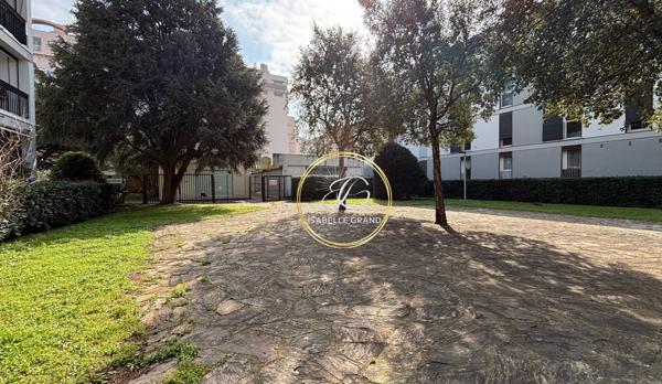 Appartement 3 pièces - 68 m² Exclusivité efficity