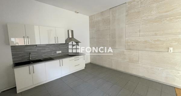 Location Appartement 4 pièces 97 m² - Anthelupt 54110