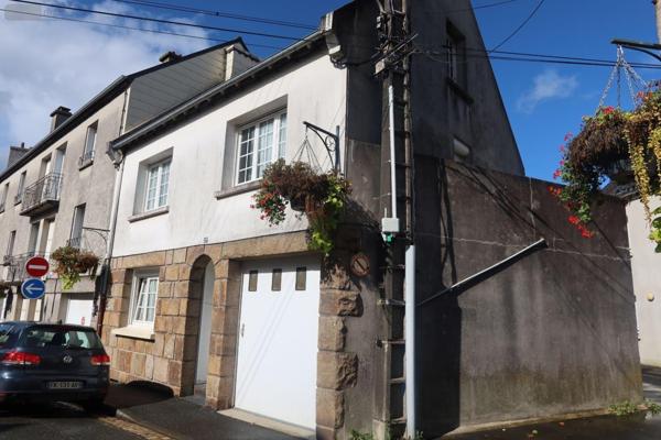 Maison à vendre à Landivisiau dans le Finistère (29400), ref : 4104