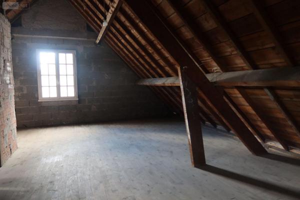 Maison à vendre à Landivisiau dans le Finistère (29400), ref : 4104